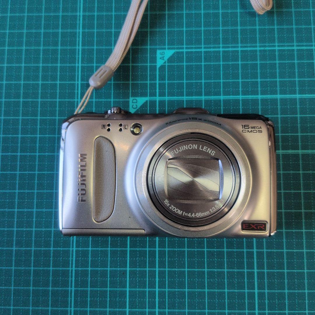 富士フイルム FinePix F600EXR