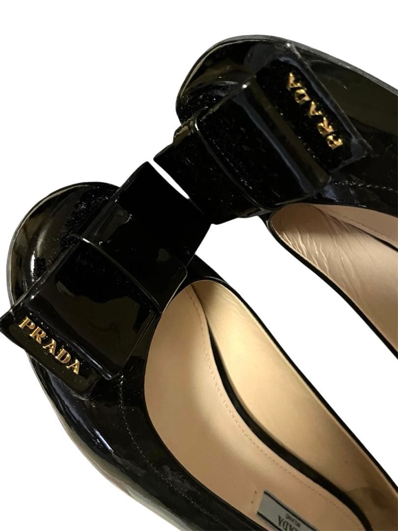 美品 PRADA プラダ リボン フラットシューズ 38 パテントレザー