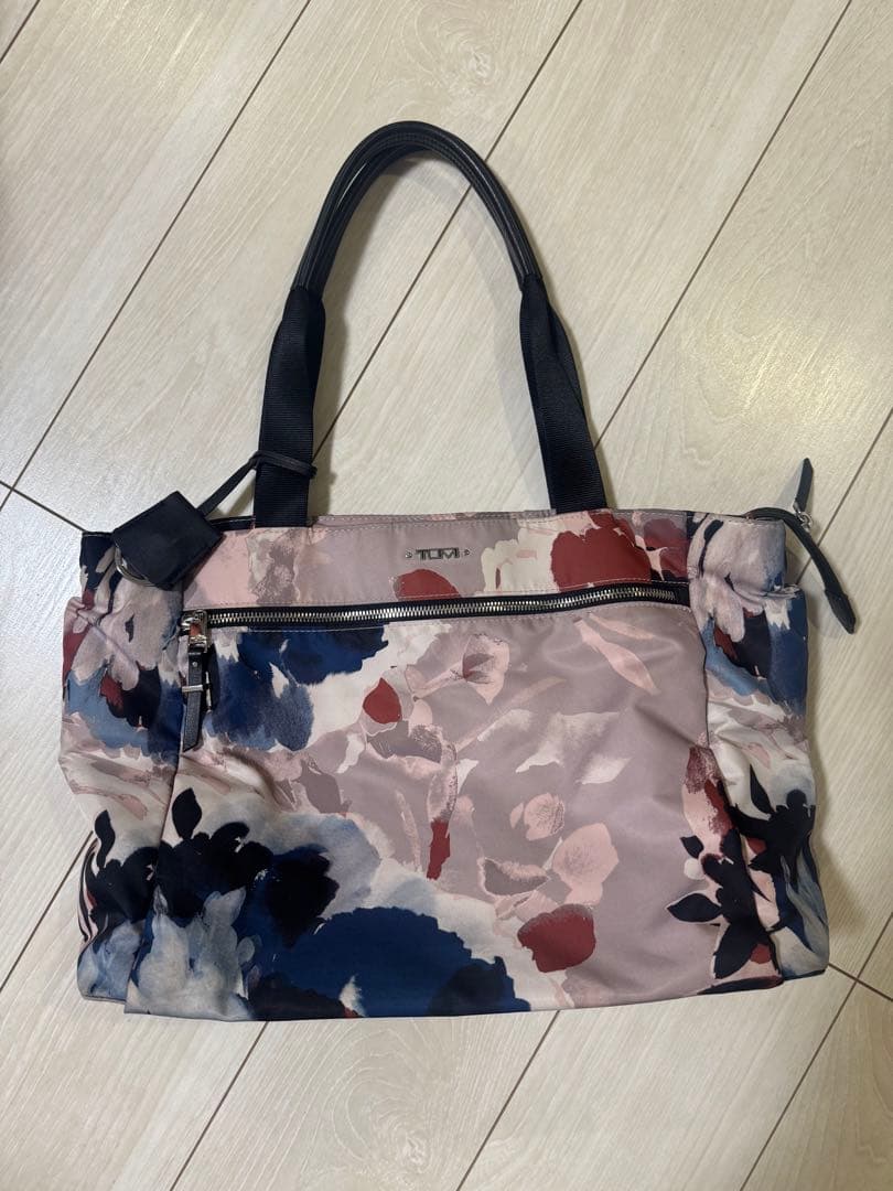 [美品]TUMI★総柄ビジネスバッグ★レディース