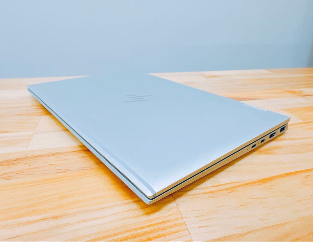 HP X360 1030 G7 i7 16Gb 256Gbタッチパネル中古品