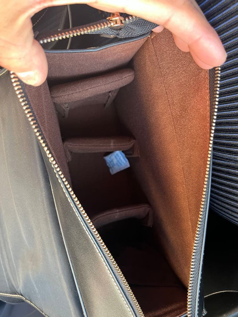 CwatQunカメラレザーケースベルト3本付