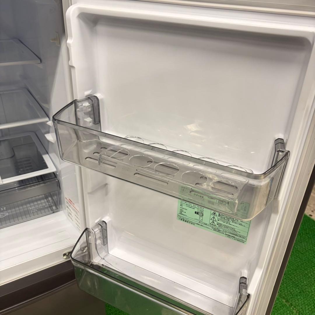606 極美品　イチオシ　冷蔵庫　小型　一人暮らし　2024年製　洗濯機も有