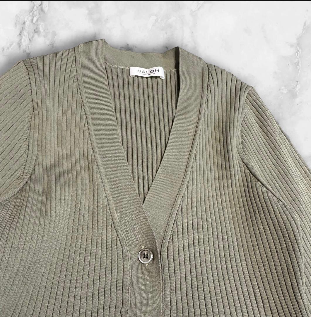 サロン アダムエロペ【WEB限定】Vネックペプラムカーディガン【洗える】グリーン