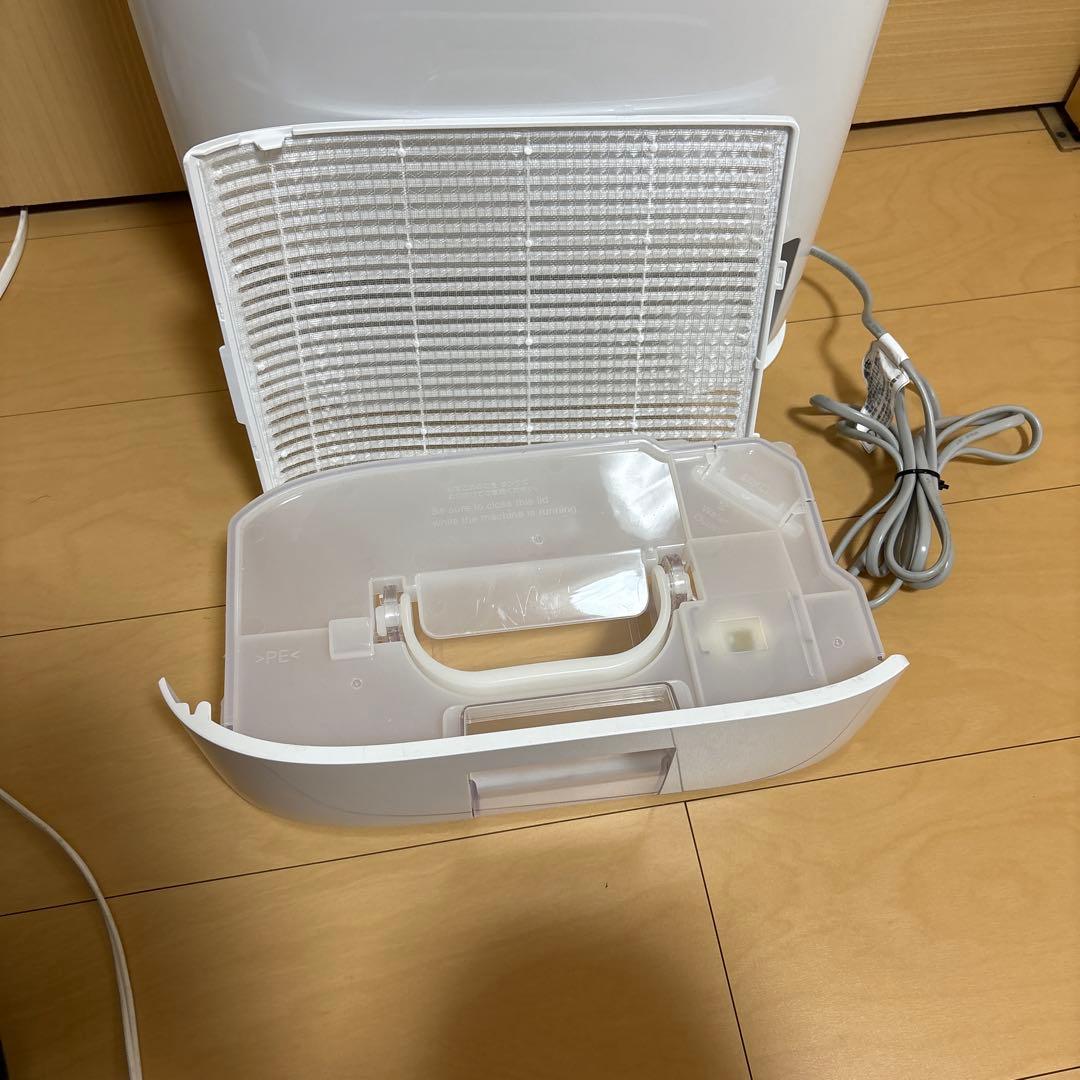 除湿機　Panasonic 2023年製
