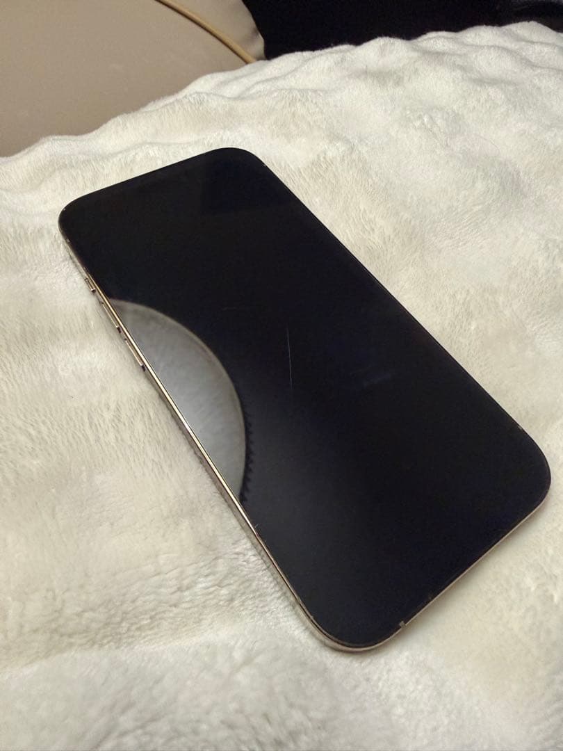 右京　Apple iPhone 14 Pro ゴールド 本体