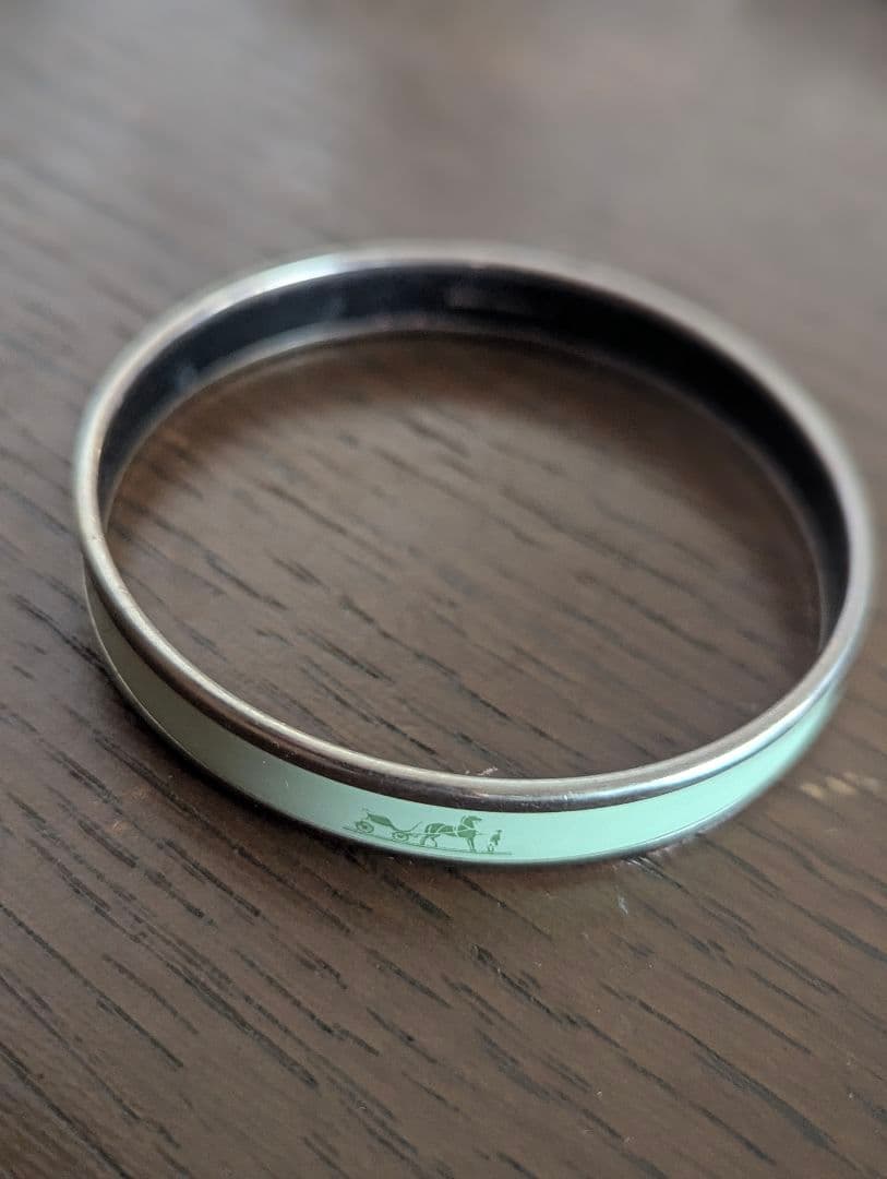 HERMES ホワイトグリーン バングル