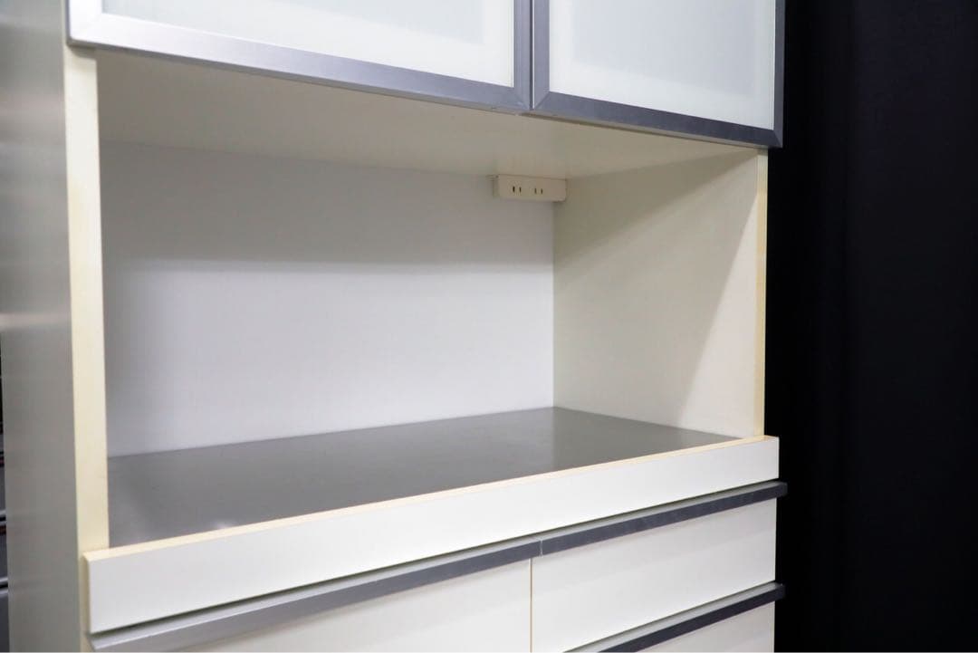 食器棚　キッチンボード