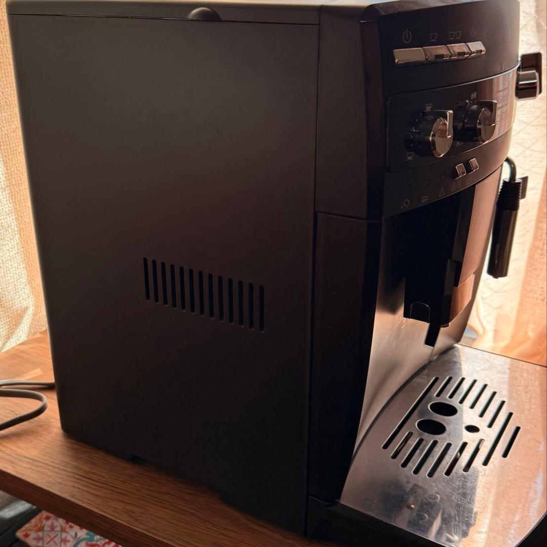 シ*ウ様 *情報&金額更新*デロンギマグニフィカ〜除石灰剤&抽出ユニット用グリー