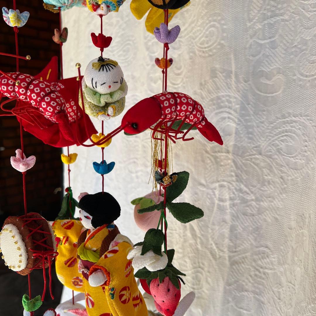 ちりめん吊るし飾り　　三月　（雛飾り）