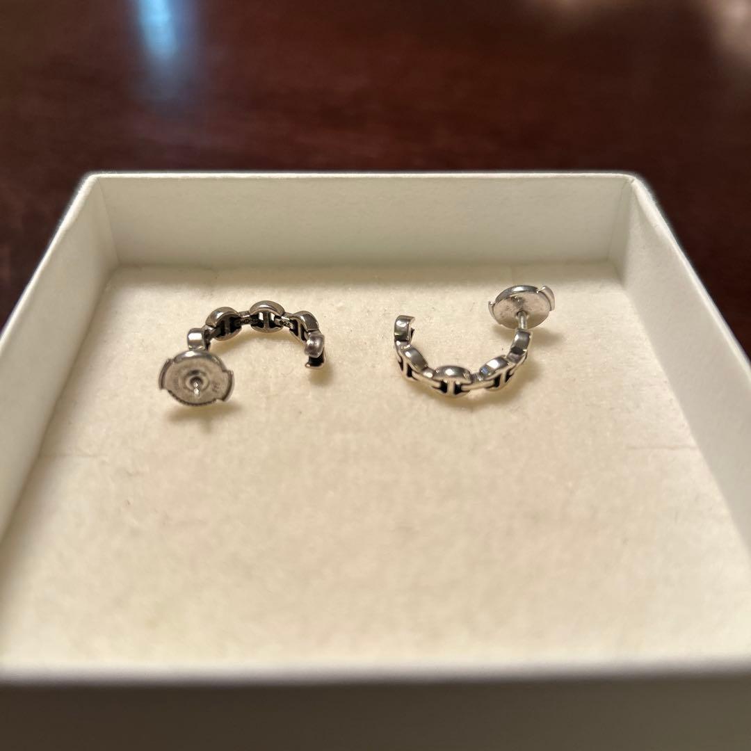 アクセサリー HOORSENBUHS MICRO CRESCENT EARRINGS