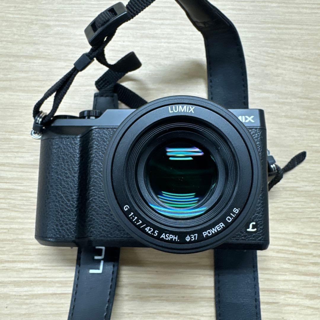 LUMIX ミラーレス一眼 DMC-GX7MK2 レンズ42.5mm/F1.7
