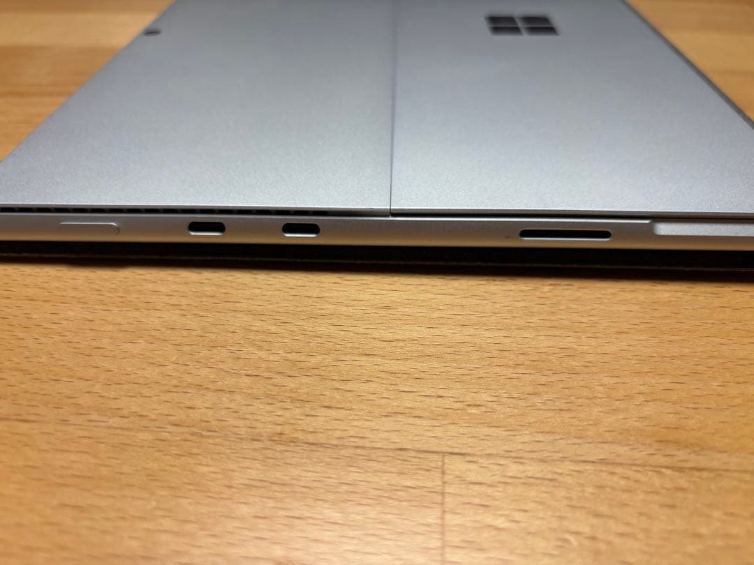 箱付き美品✨Microsoft Surface Pro 8 ペーパーフィルム