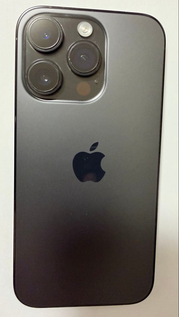 セ*ク様 【海外版のためシャッター音なし】iPhone 14 Pro