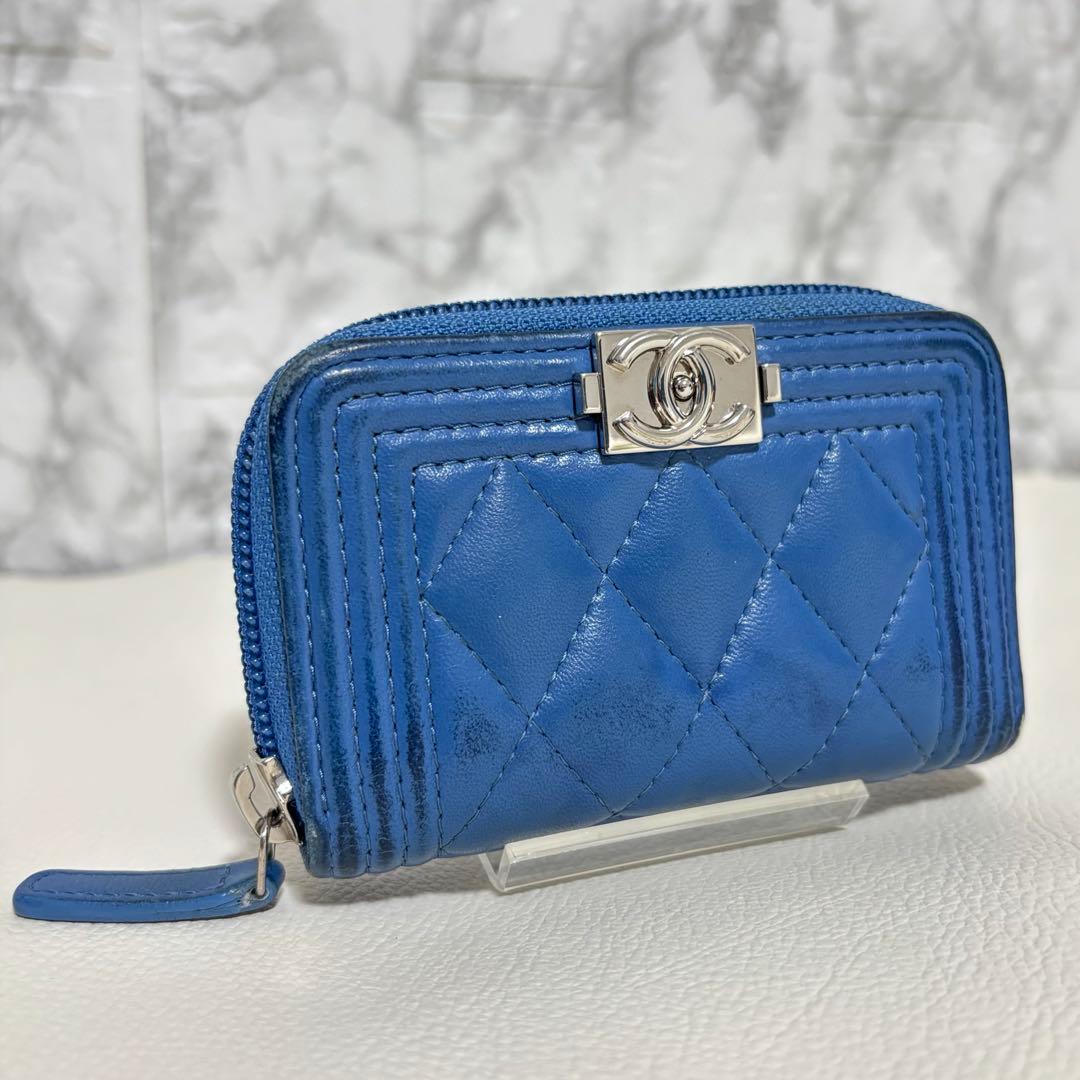 CHANEL ボーイシャネル ミディアム ウォレット ラウンドファスナー財布