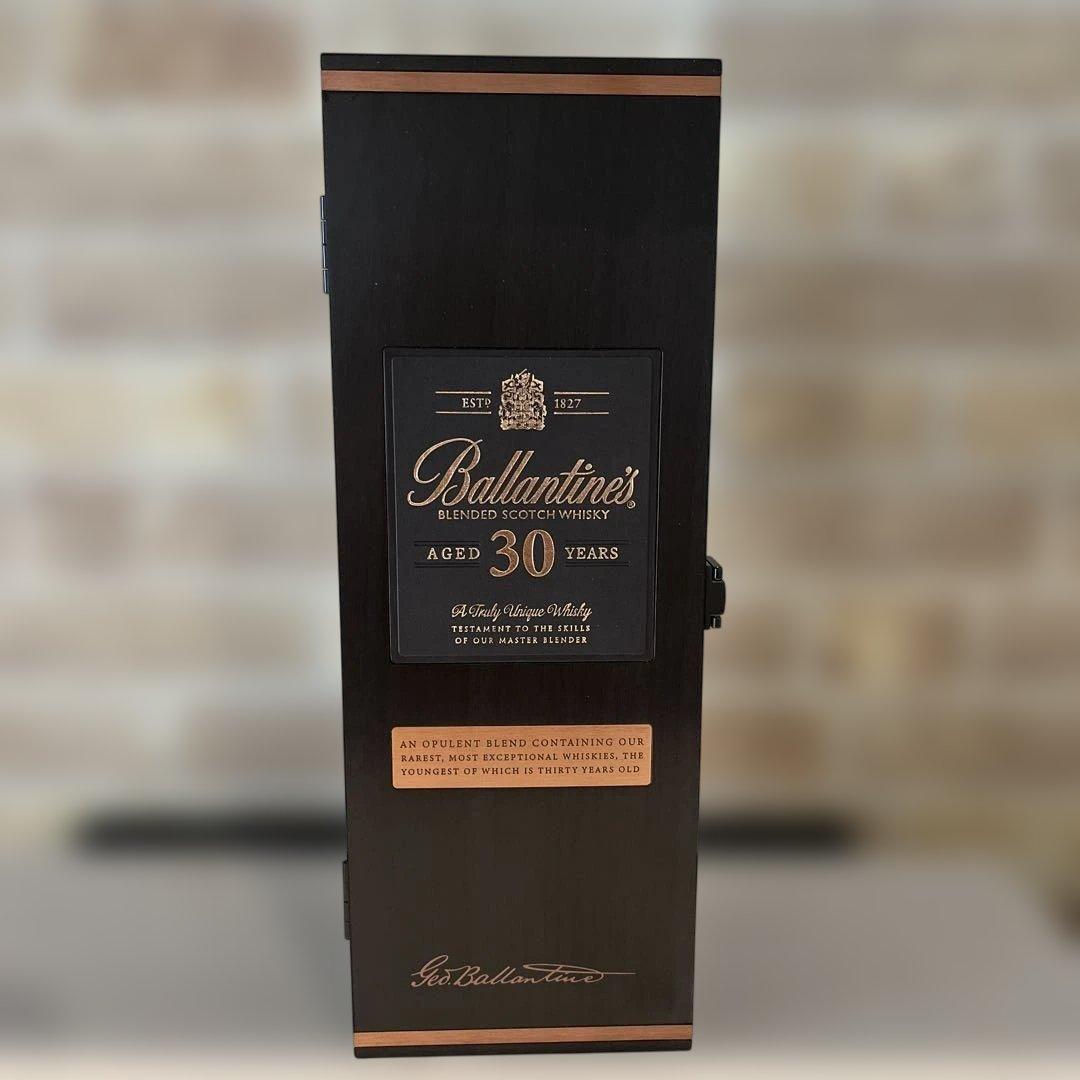 バランタイン 30年 700ml 木箱入り