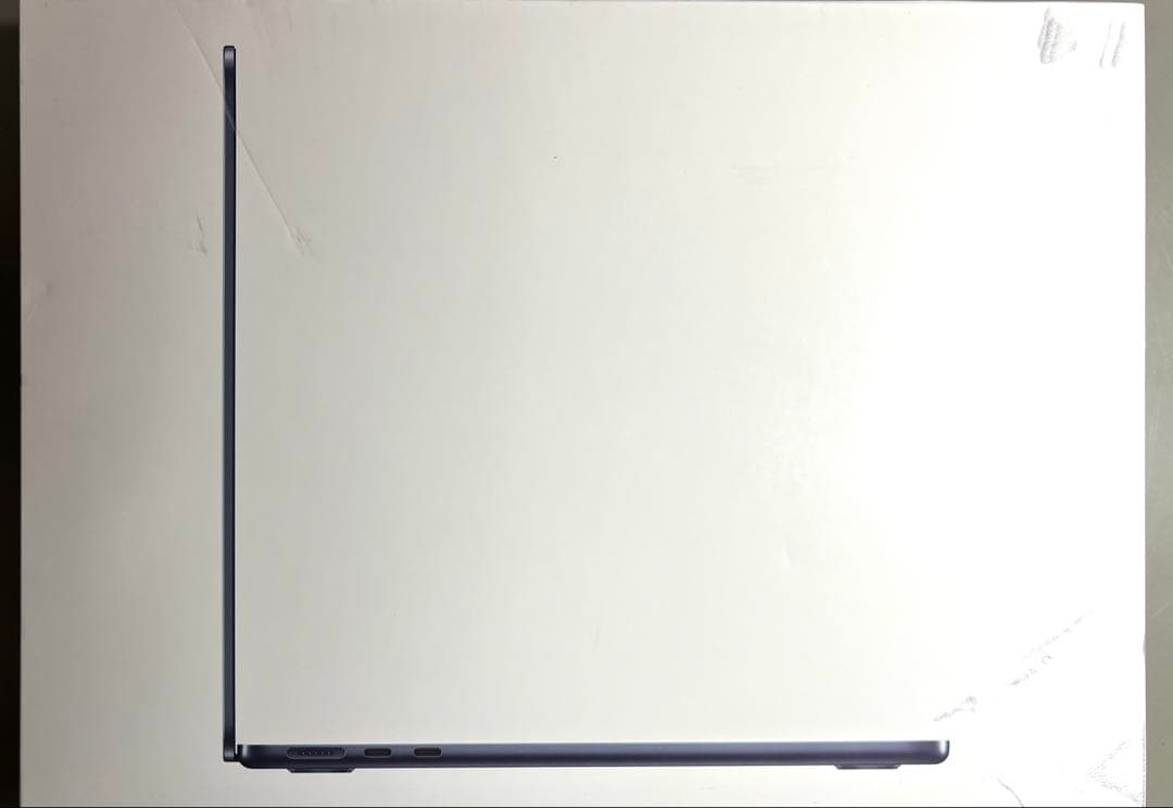 MacBook Air 512GB 16GB M3 13.6インチ　ミッドナイト