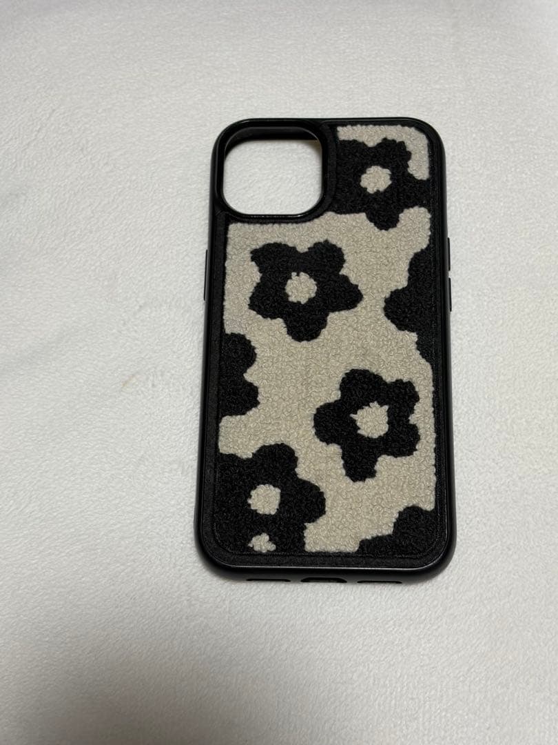 【値下げ】Apple iPhone 13 ピンク　256GBケース付き