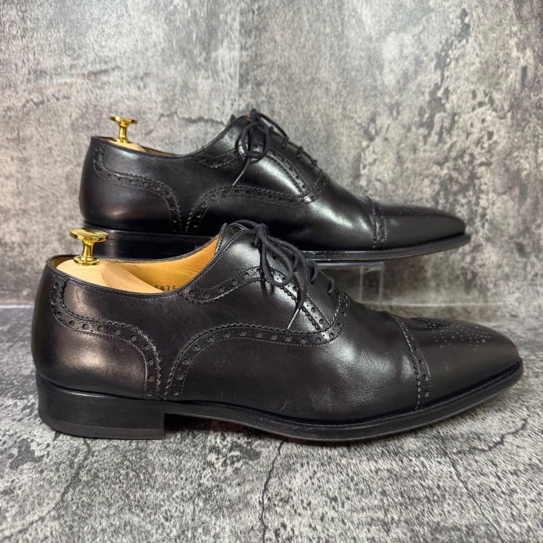 【美品】マグナーニ メダリオン ストレートチップ 10.5 ブラック レザー