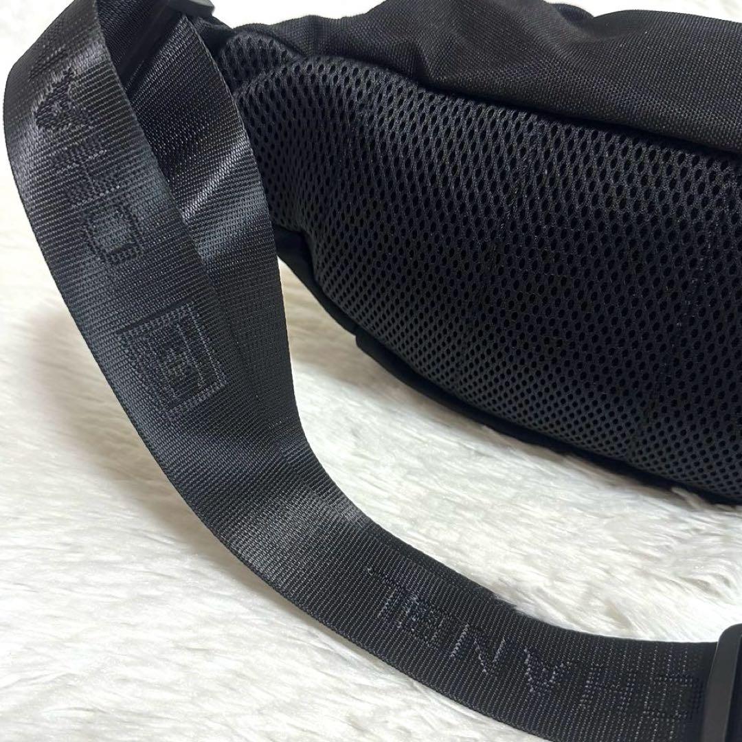 美品✨シャネル ココマーク ナイロン クロスボディバッグ ノベルティ