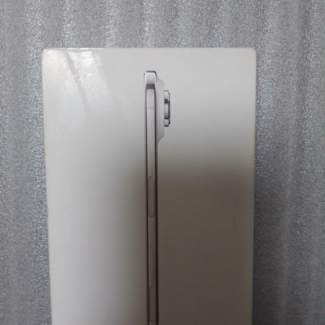 Apple iPhoneAir クラウドホワイト 本体　256GB