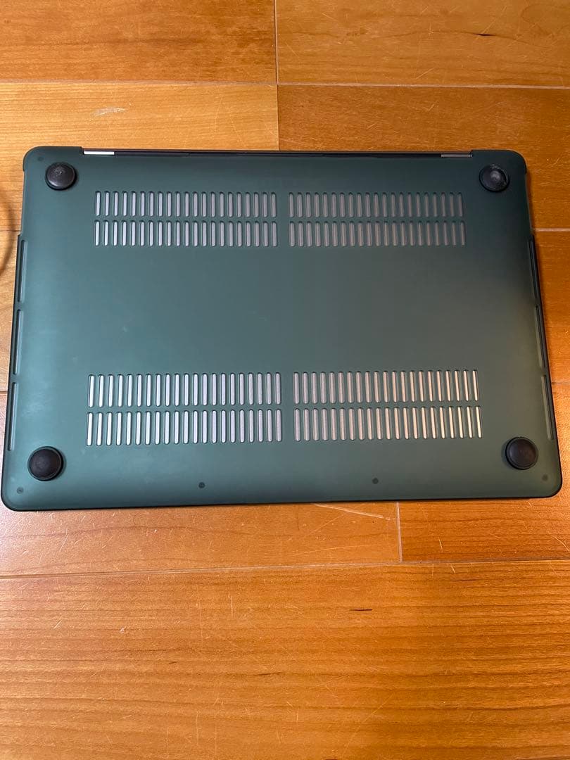 MacBookPro M2 13インチ 8/256GB 保証残