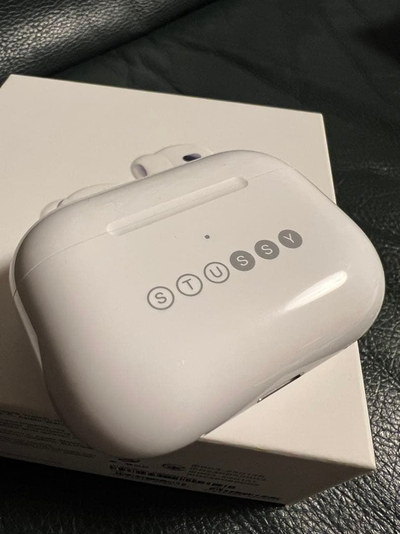 【箱有フルセット】Apple AirPods Pro 第二世代　USB-C