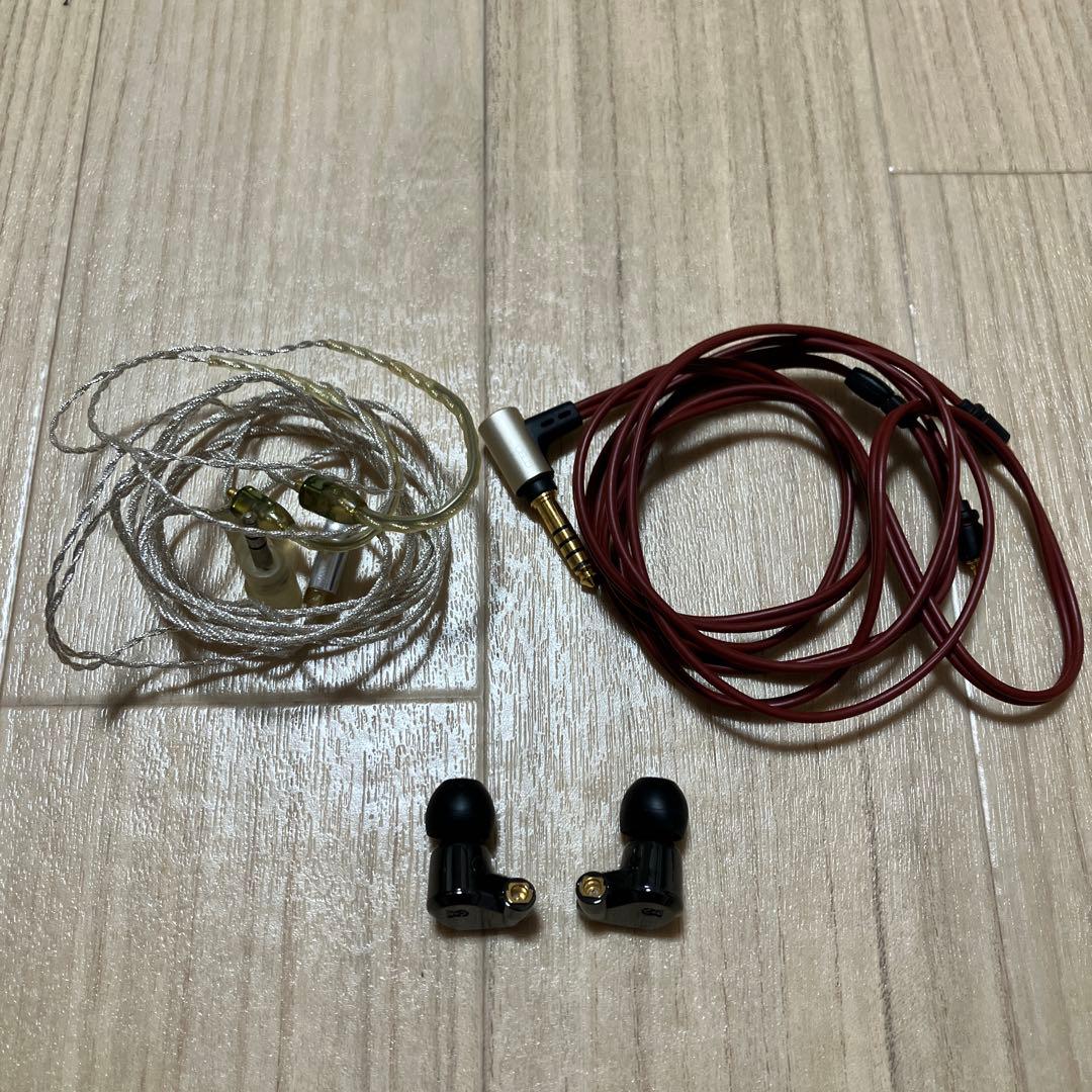 【希少・初代セラミック筐体】Campfire Audio Lyra（生産完了）