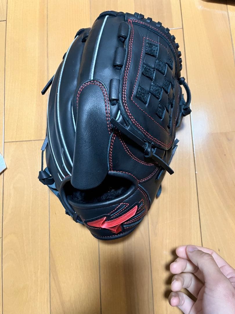 ね*.様 Mizuno 軟式野球グローブ 黒
