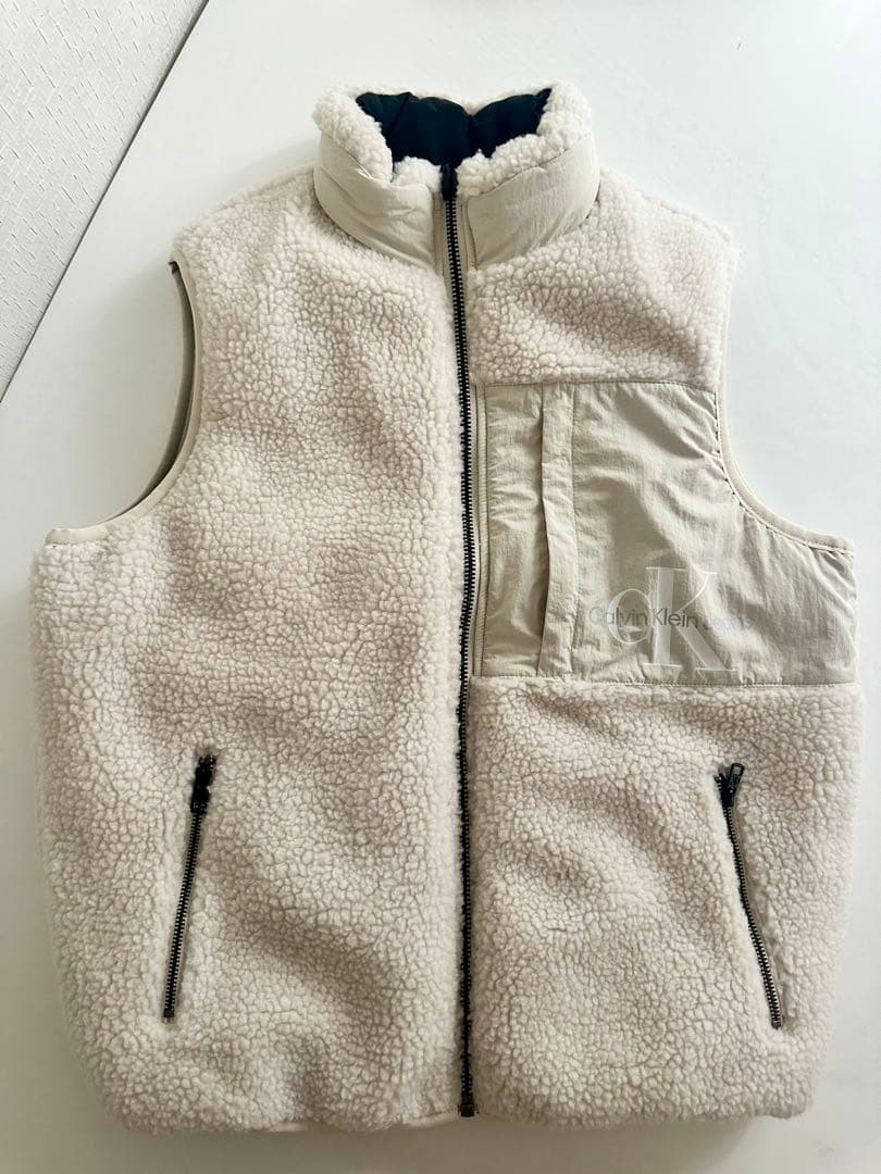 カルバンクライン　ジーンズ   ダウンベスト　リバーシブル