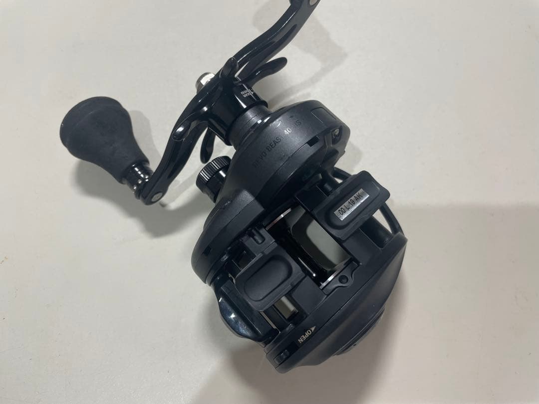 Abu Garcia REVO BEAST 40-HS レボビースト