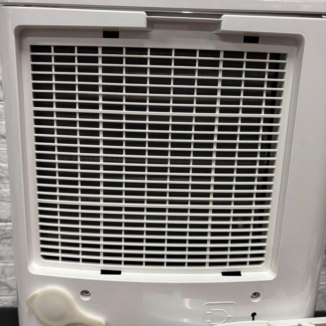 982　三菱　衣類乾燥除湿機　MJ-P180NX　送料無料　安い　SARARI