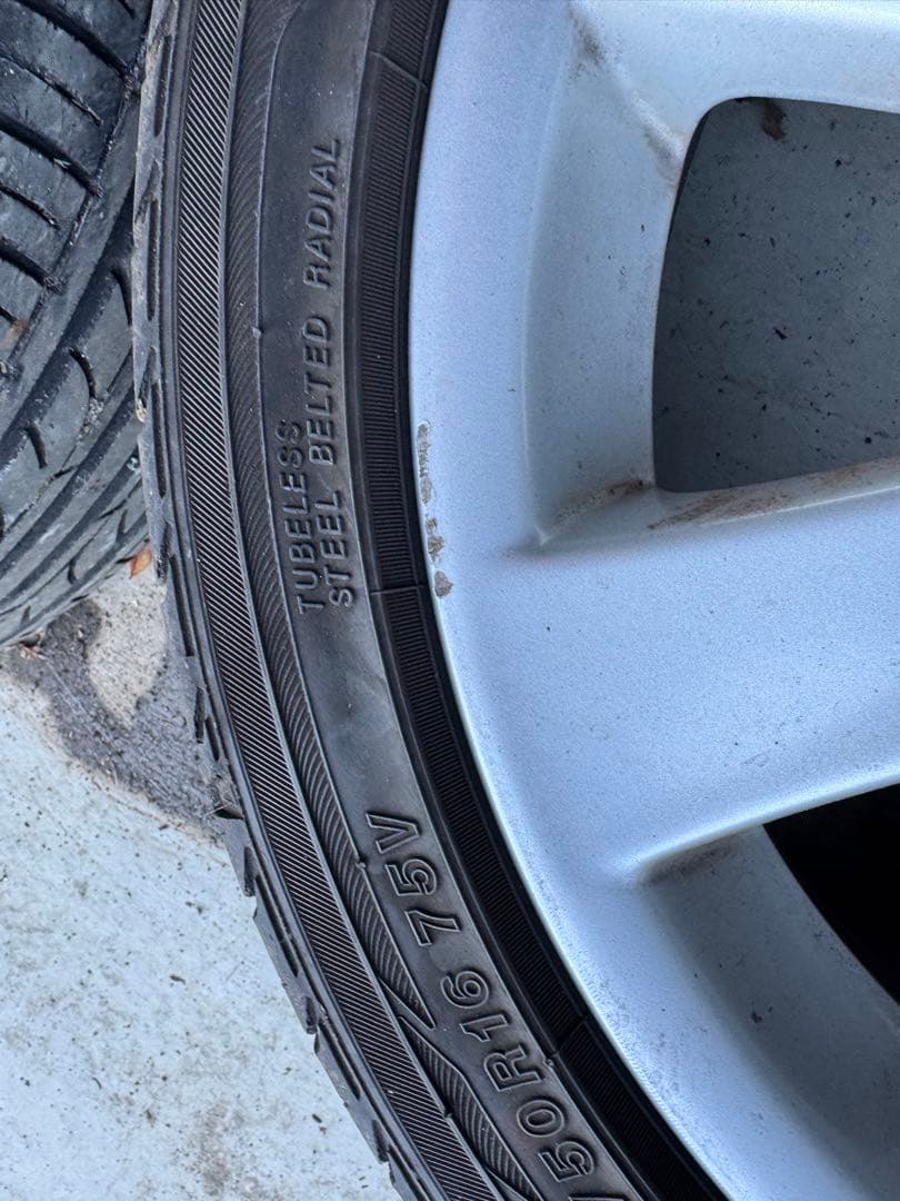 ダイハツ l175s ムーブカスタム 純正16インチホイール