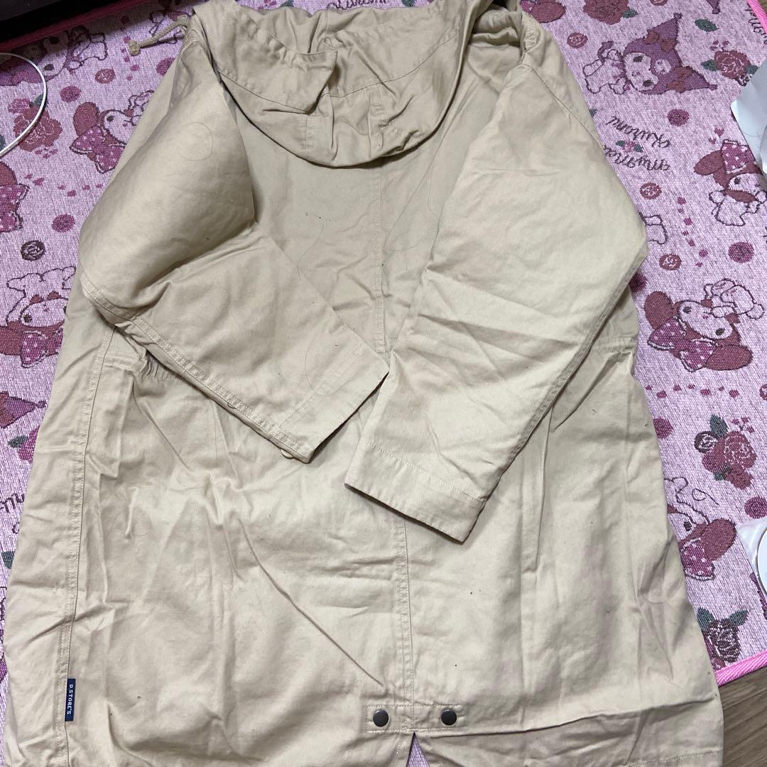 ドラッグストアーズダウン付きアウター