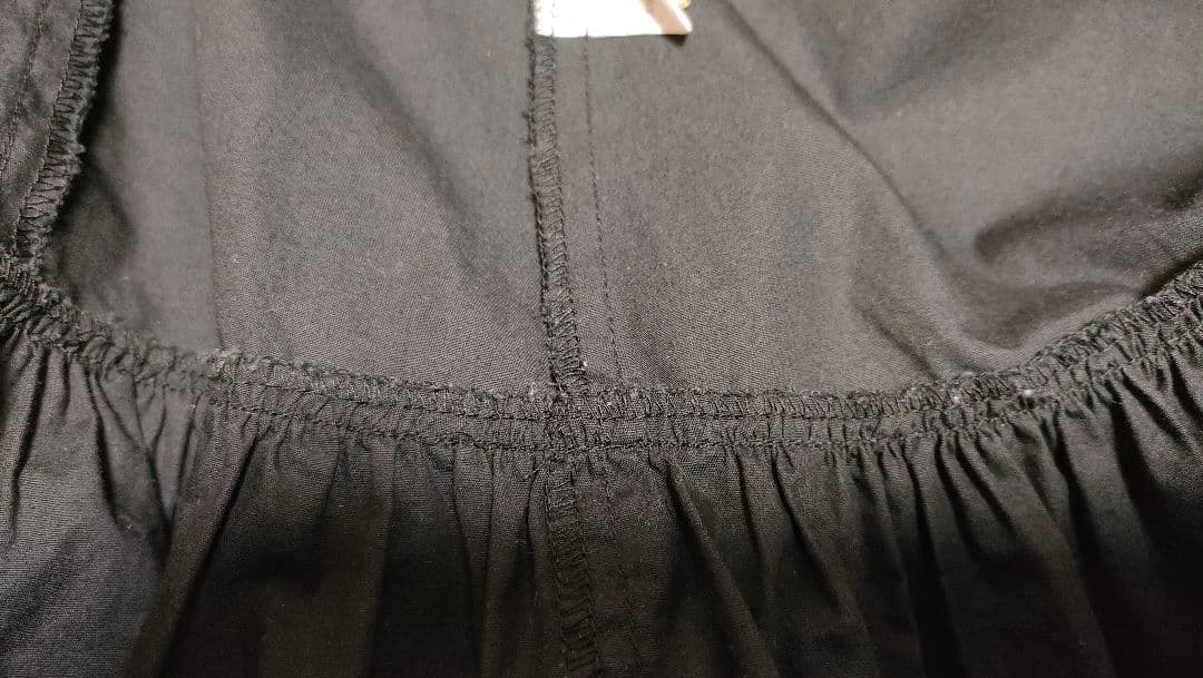 morphose フリル黒長袖ブラウス