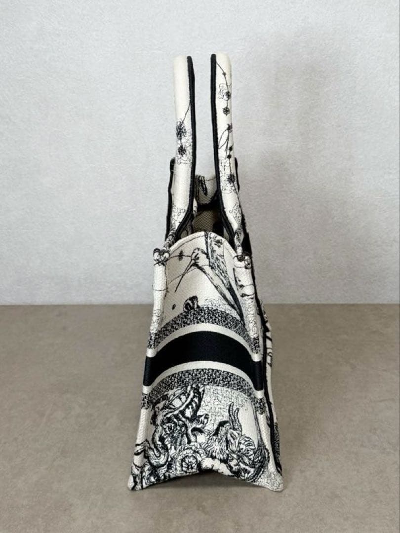 極美✨ ディオール ブックトート スモールバッグ ゾディアック エンブロイダリー