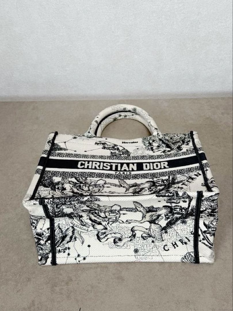 極美✨ ディオール ブックトート スモールバッグ ゾディアック エンブロイダリー