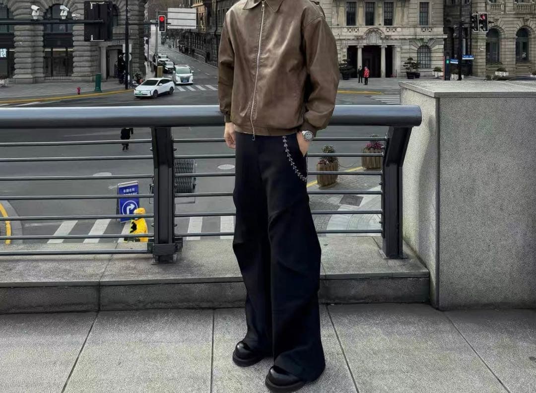 ブラック ワイドパンツ