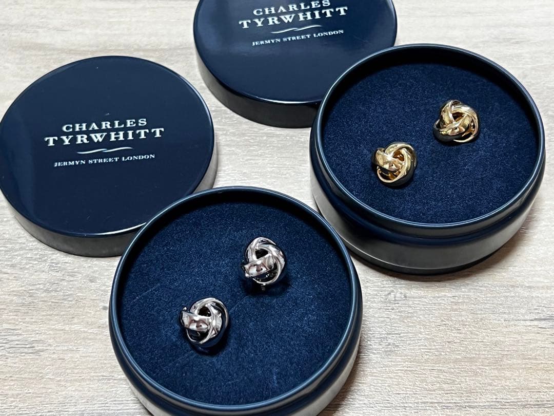 専用！CHARLES TYRWHITTカフス3点セットゴールド、ブルー、シルバー