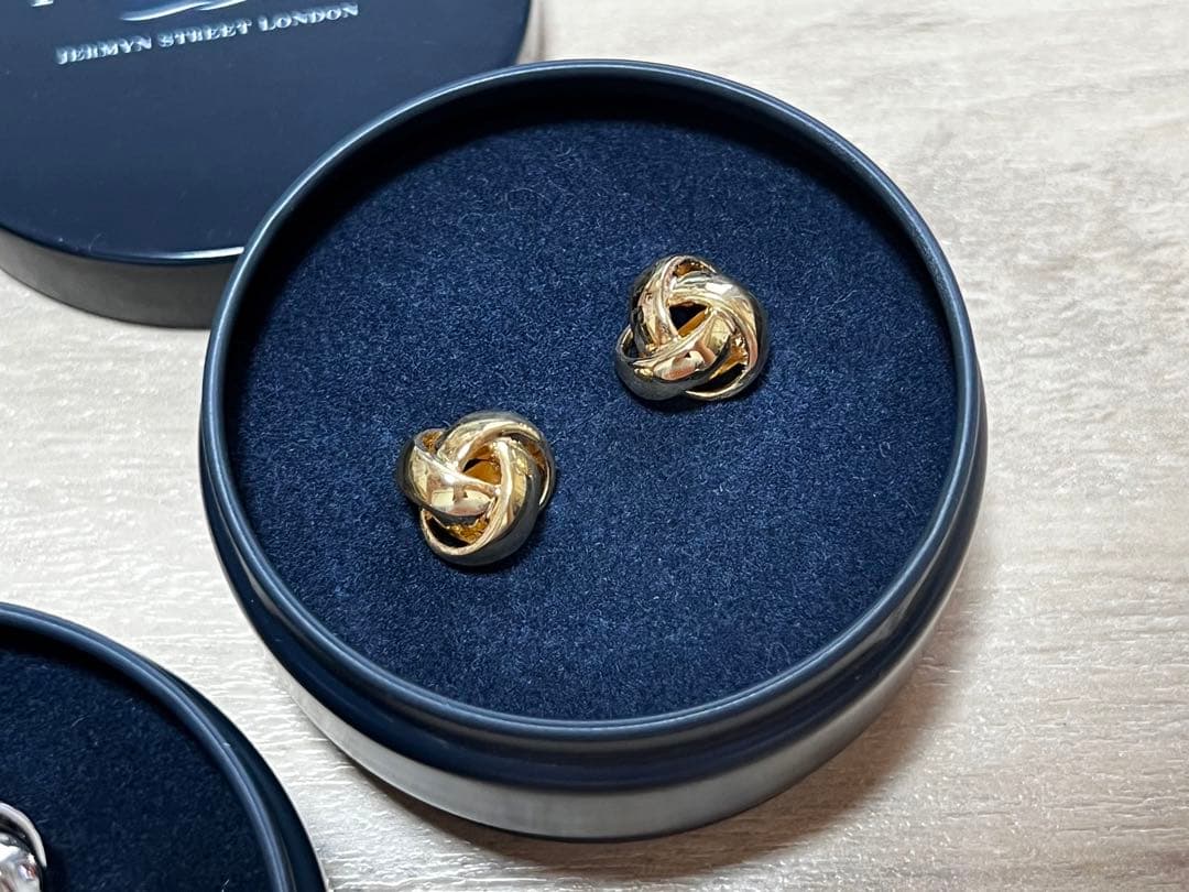 専用！CHARLES TYRWHITTカフス3点セットゴールド、ブルー、シルバー