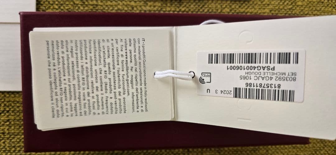 GUCCI 25aw シルクスカーフ チョーカー サバト期