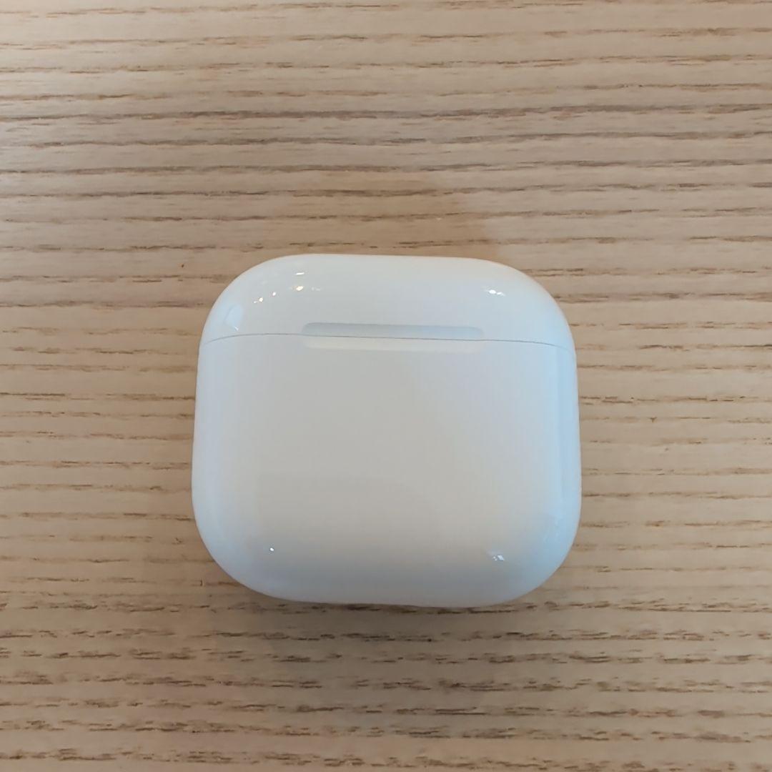 Apple アクティブノイズキャンセリング搭載 AirPods 4