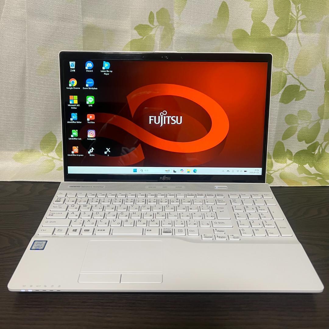 コスパ◎富士通 LIFEBOOK✨SSD240GB☆メモリ8GB☆Core i3