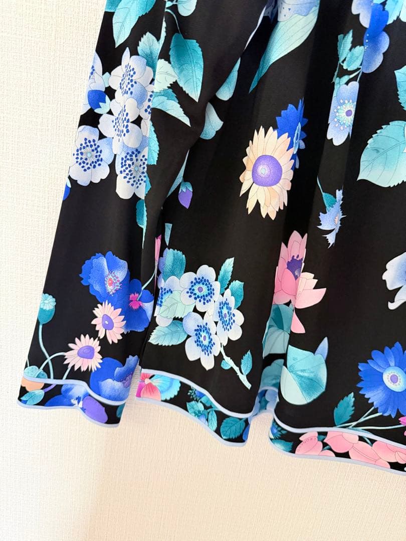 T*U様 【美品】レオナール カットソー 40