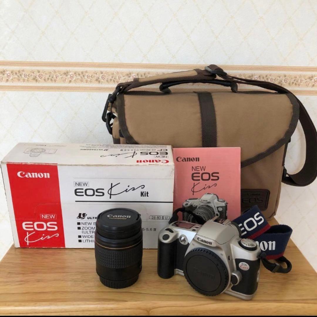 《中古》　Canon キャノン　EOS Kiss 一眼レフカメラ　レンズセット