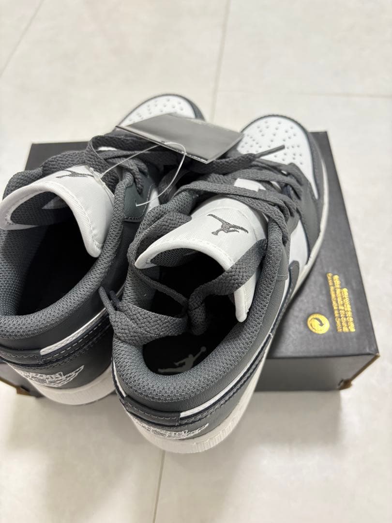 新品NIKE Air Jordan 1 Low GS 23cm