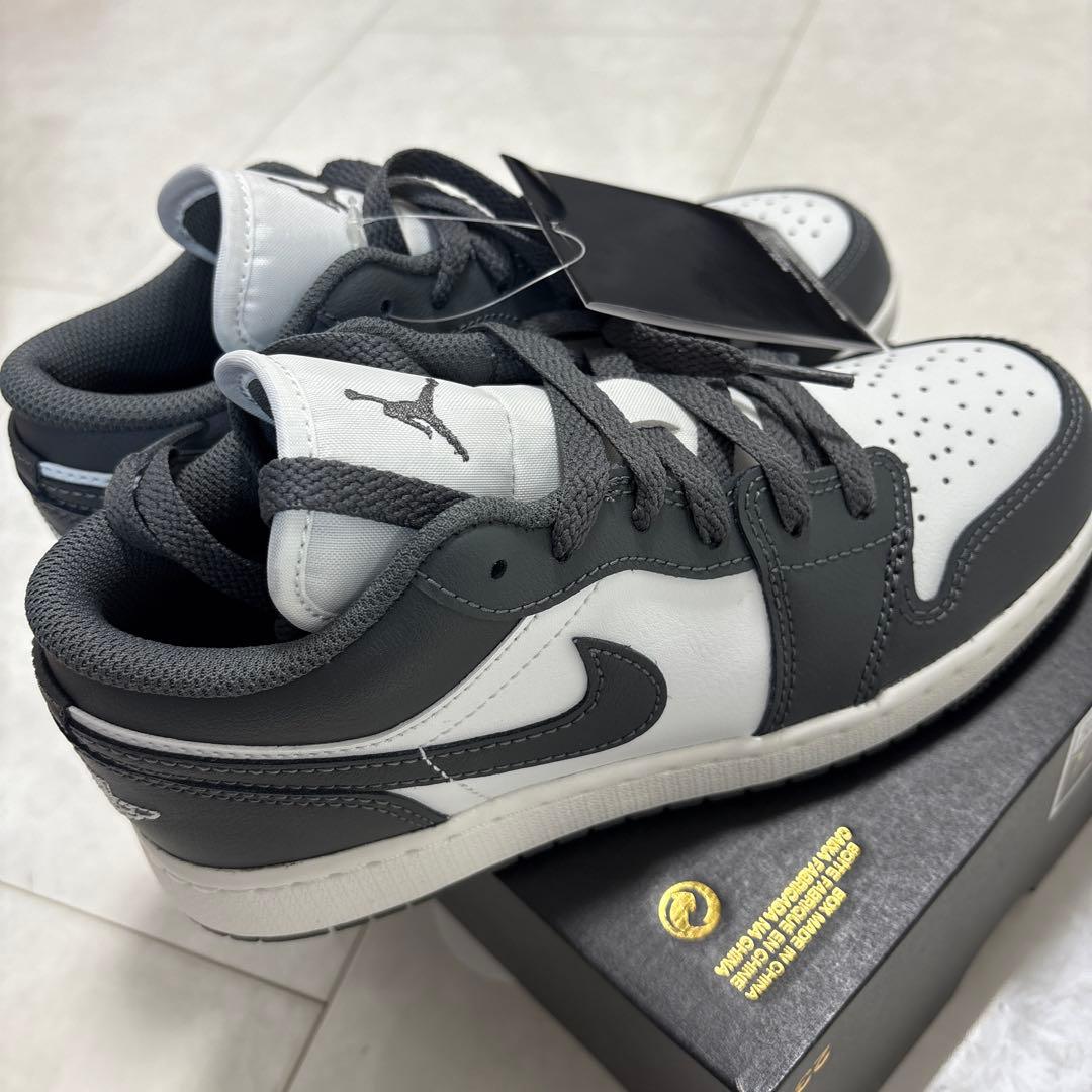 新品NIKE Air Jordan 1 Low GS 23cm