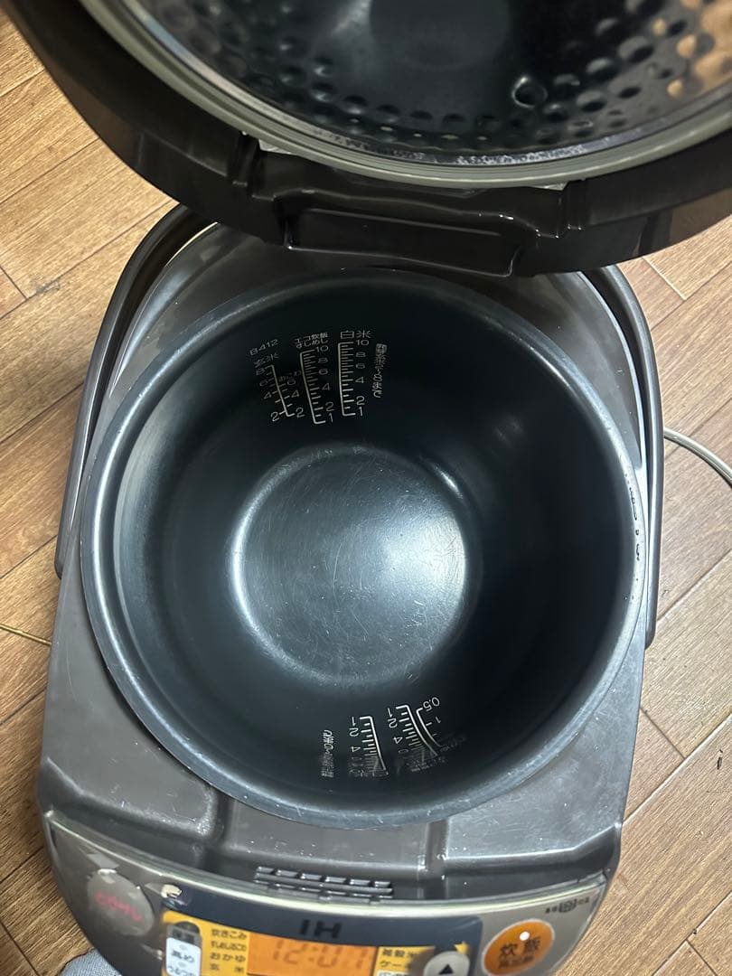 Zojirushi NP-VP18E2 1.8L　一升炊き 動作確認済みです