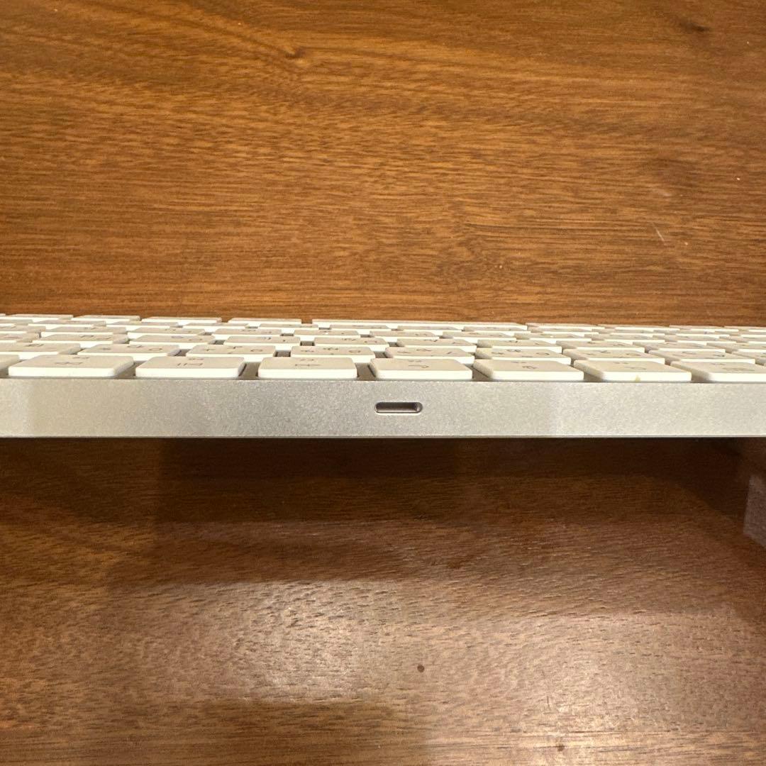 Apple Magic Keyboard with Touch ID 日本語配列