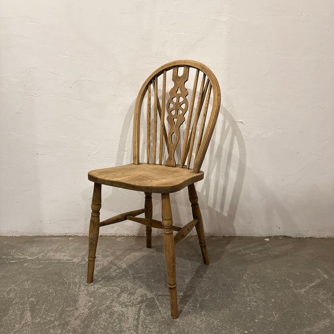 M’s　ヴィンテージ　ダイニングチェア　カフェチェア　剥離　1