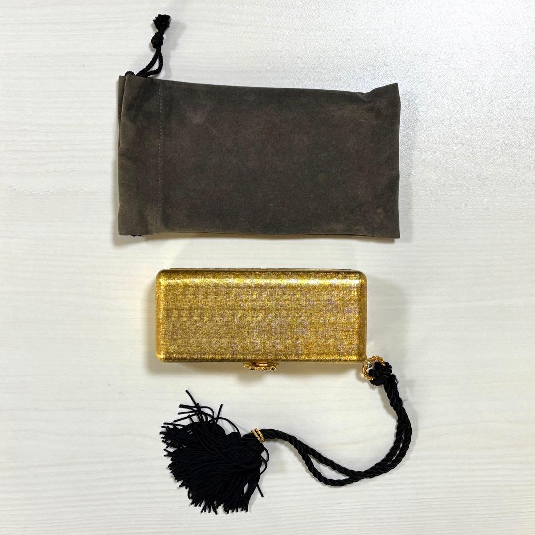 【美品・袋付き】ELIZABETH ARDEN のクラッチバッグ